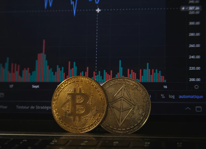 Bitcoin: Pivot em $107k e tendências para setembro/2025